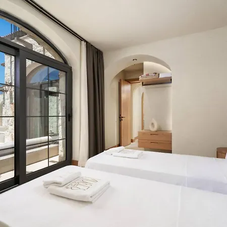 Vila A Lyric Retreat Of Romance, Erato
