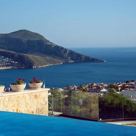 Vila A Lyric Retreat Of Romance, Erato Kaş