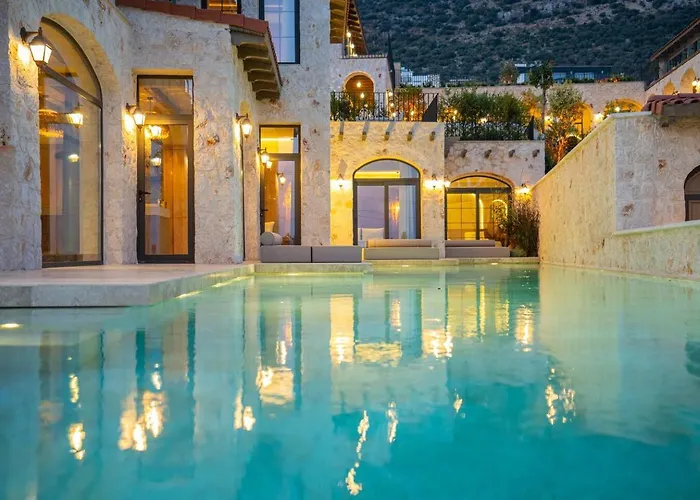 فيلة A Lyric Retreat Of Romance, Erato