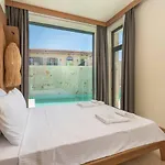 A Lyric Retreat Of Romance, Erato * Kaş