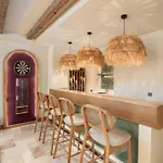 A Lyric Retreat Of Romance, Erato * Kaş